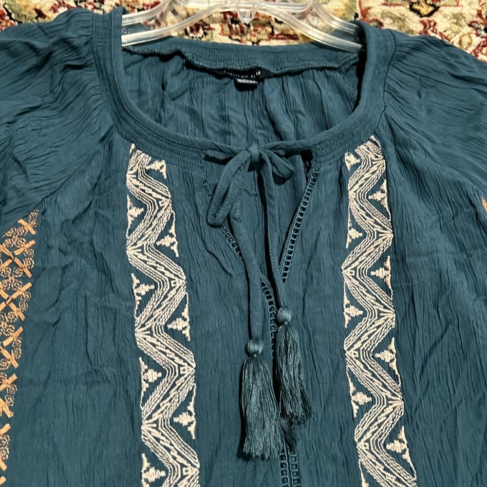 American Eagle Bohemian Teal Blouse with Embroidered Accents Size XS